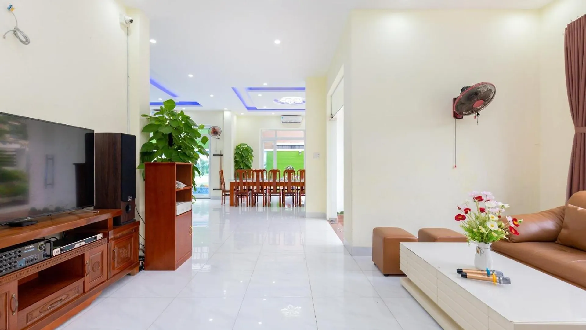 Villa B2-9 Long Cung - 8 Phong Ngu  Vung Tau