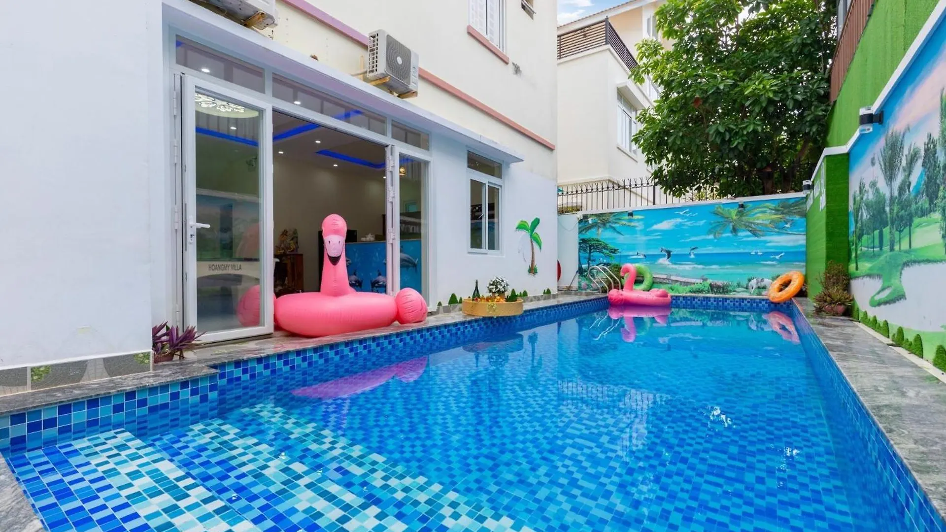 Villa B2-9 Long Cung - 8 Phong Ngu